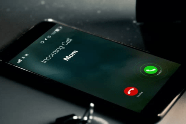 Did You Dream About… Your Mother Calling