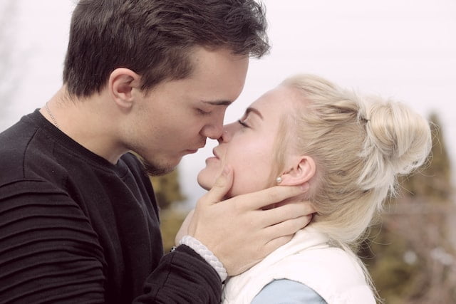 Did You Dream… of a First Kiss